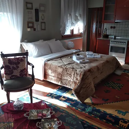 House In The Village 펜션 *